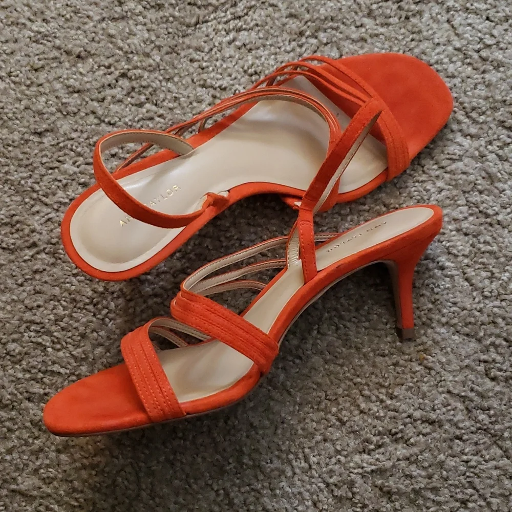 Sandals - Picture 3 of 7